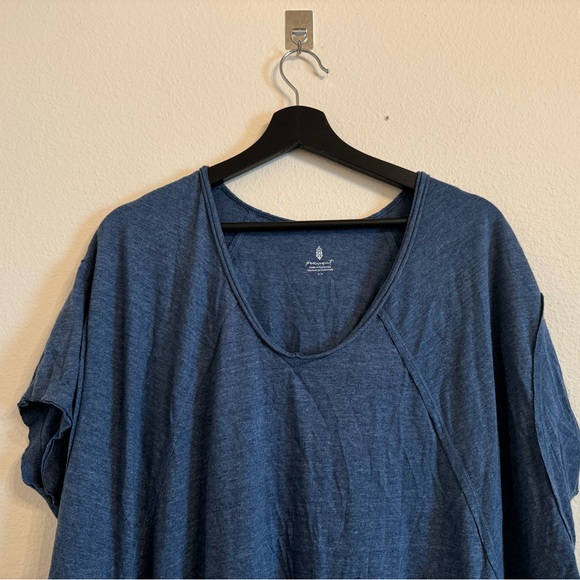 FREE PEOPLE MOVEMENT CITY VIBEZ TUNIC TEE S OVERSIZED - Picture 13 of 14